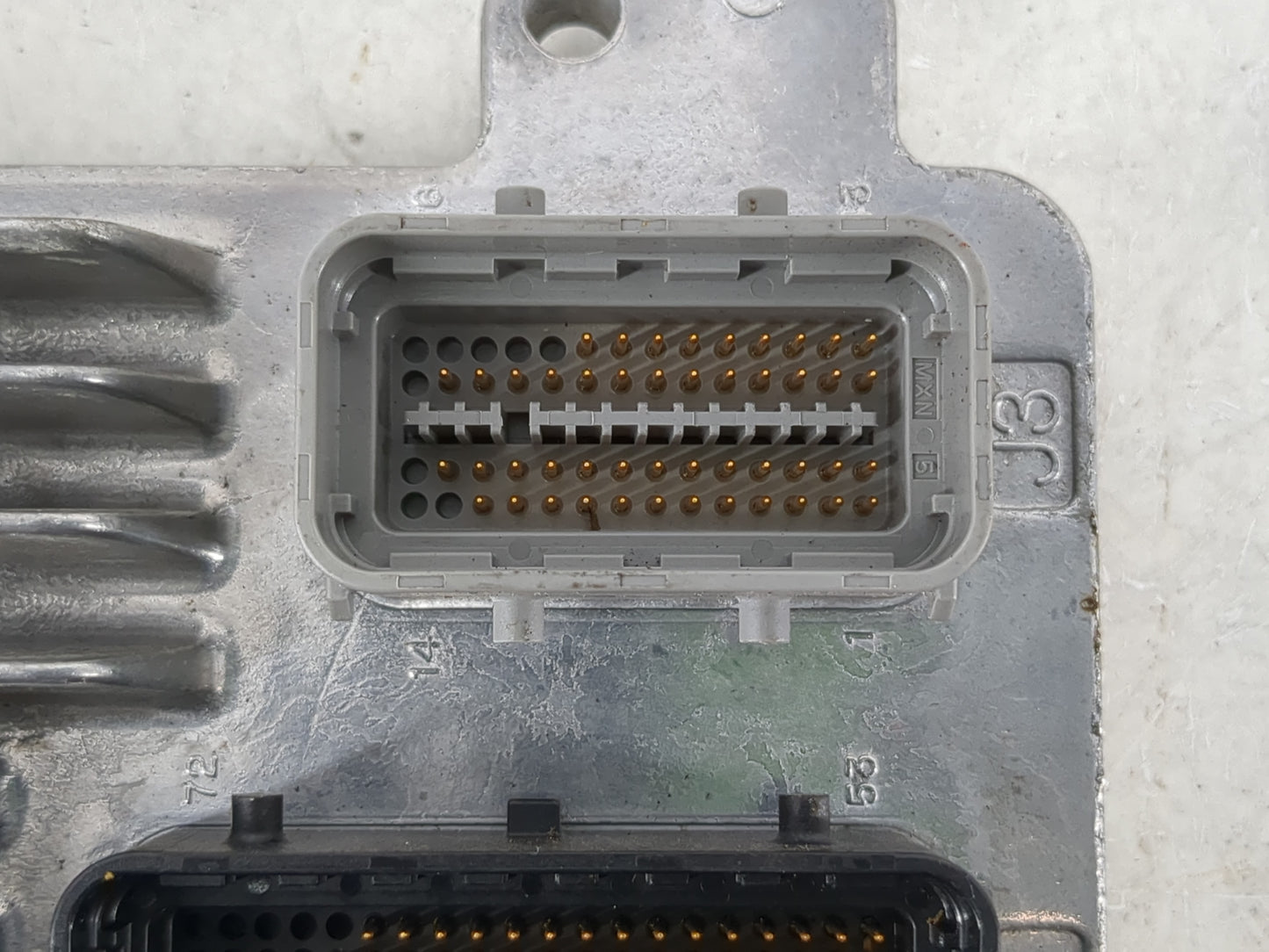 2005-2006 Saturn Relay PCM Engine Control Computer ECU ECM PCU OEM Fits Fits 2005 2006 OEM Used Auto Parts - Oemusedautopart