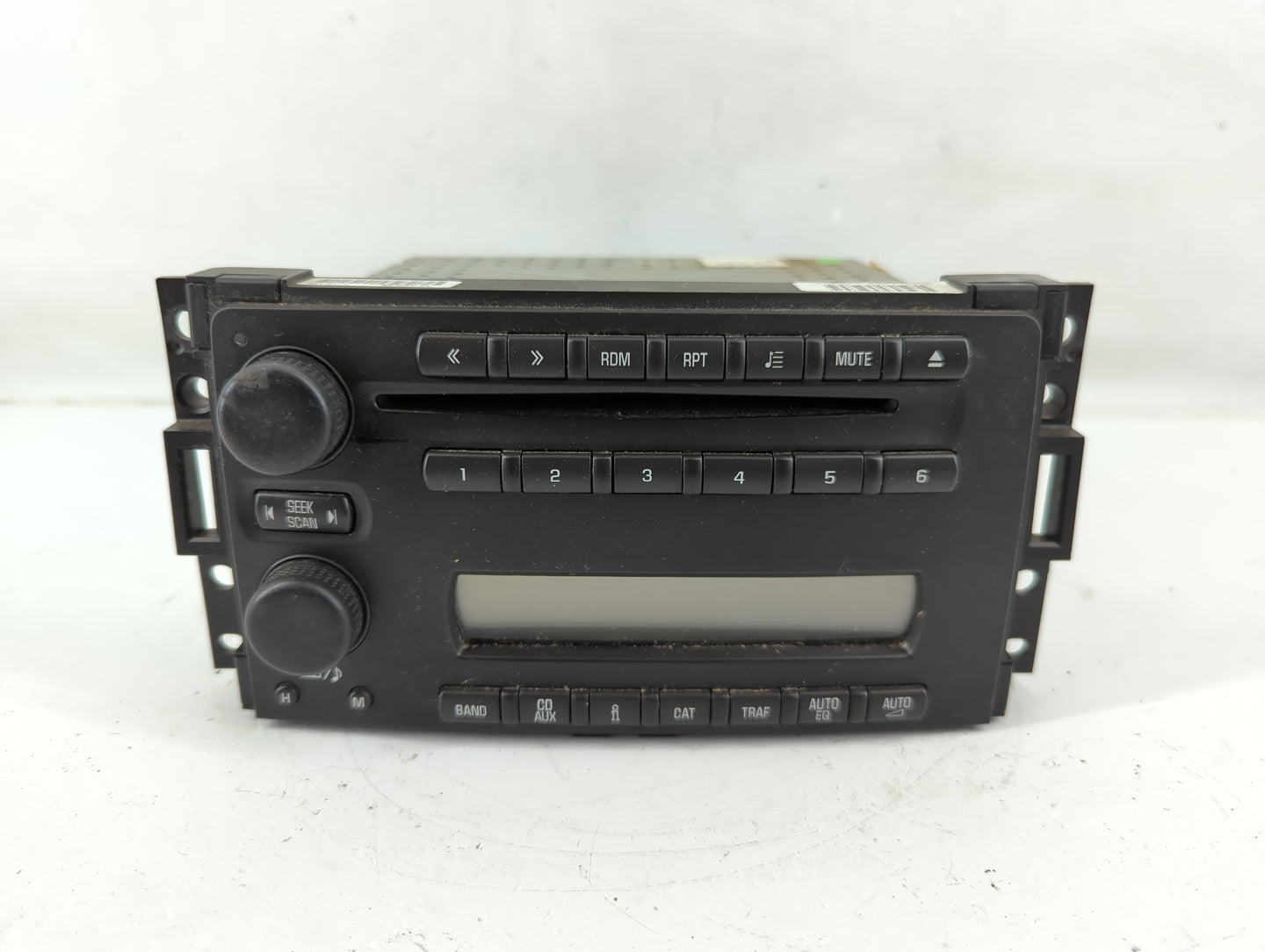 2005-2007 Saturn Relay Radio AM FM Cd Player Receiver Replacement P/N:15209242 Fits Fits 2005 2006 2007 OEM Used Auto Parts 