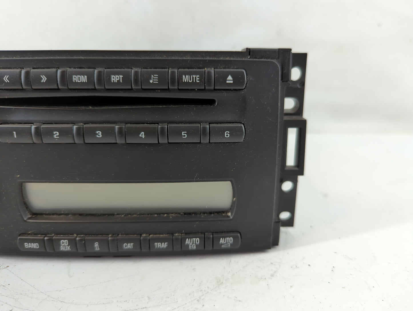 2005-2007 Saturn Relay Radio AM FM Cd Player Receiver Replacement P/N:15209242 Fits Fits 2005 2006 2007 OEM Used Auto Parts 