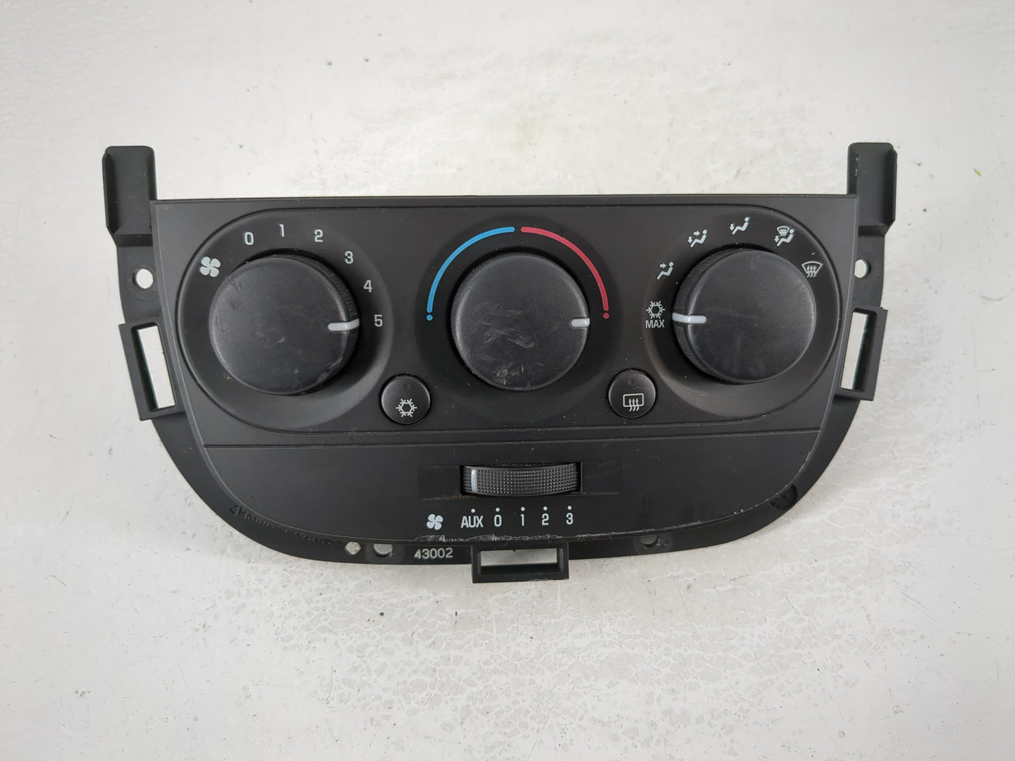 2005-2007 Saturn Relay Climate Control Module Temperature AC/Heater Replacement P/N:15251149 Fits Fits 2005 2006 2007 2008 2
