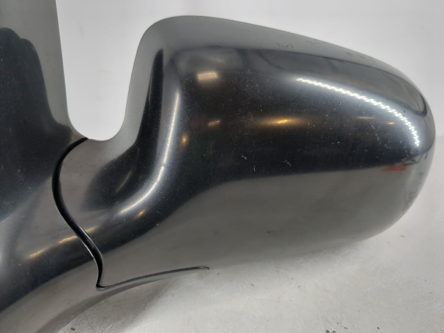 2005-2007 Saturn Relay Driver Side View Mirror - Left Door Mirror OEM Used - Oemusedautoparts1.com