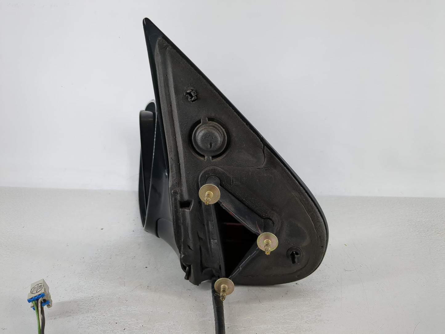 2005-2007 Saturn Relay Driver Side View Mirror - Left Door Mirror OEM Used - Oemusedautoparts1.com
