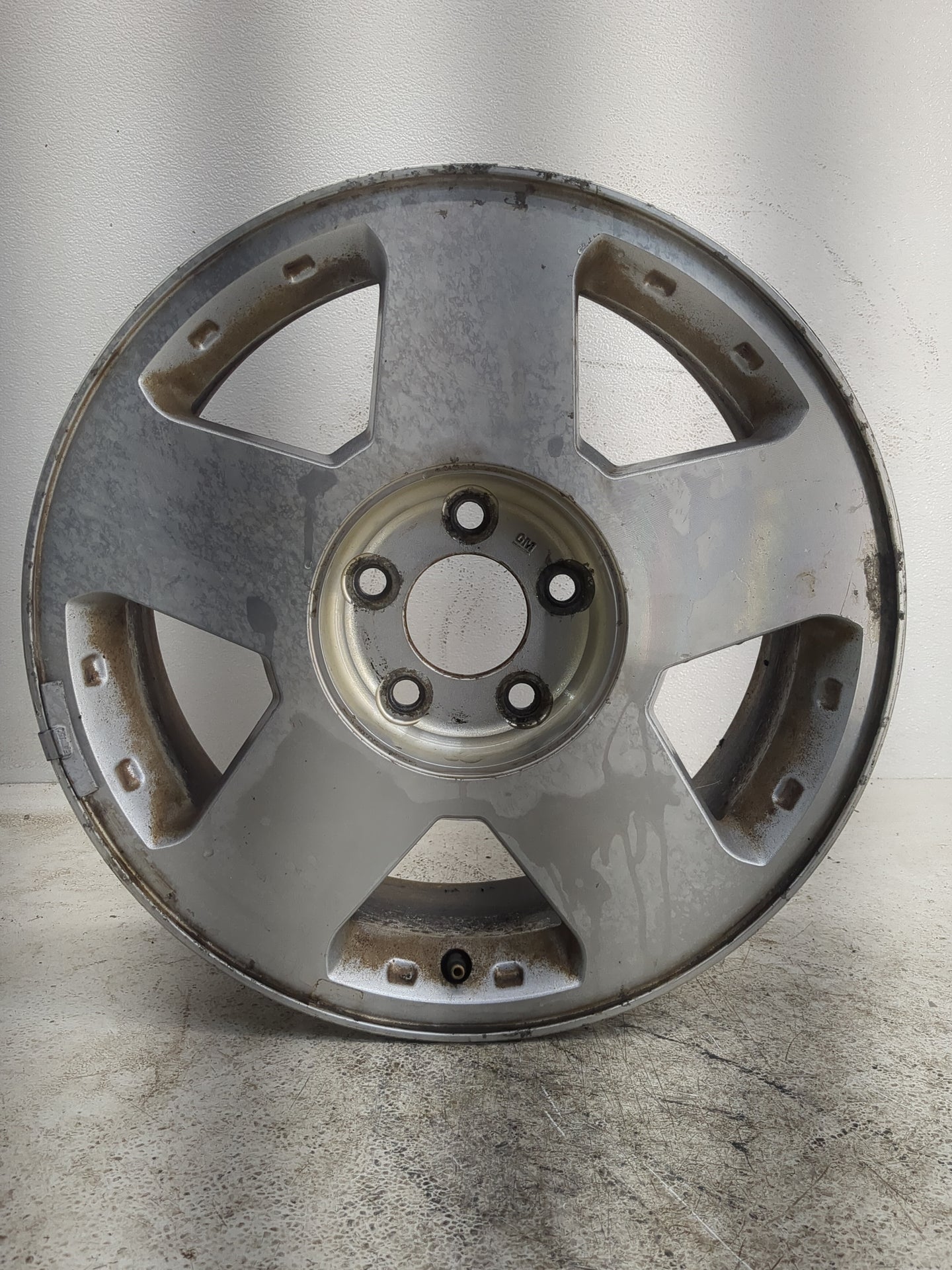 2004-2007 Saturn Vue Oem Wheel Rim 1166134 - Oemusedautoparts1.com