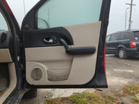 2005 Saturn Vue Front Right Passenger Interior Door Panel Trim - Oemusedautoparts1.com