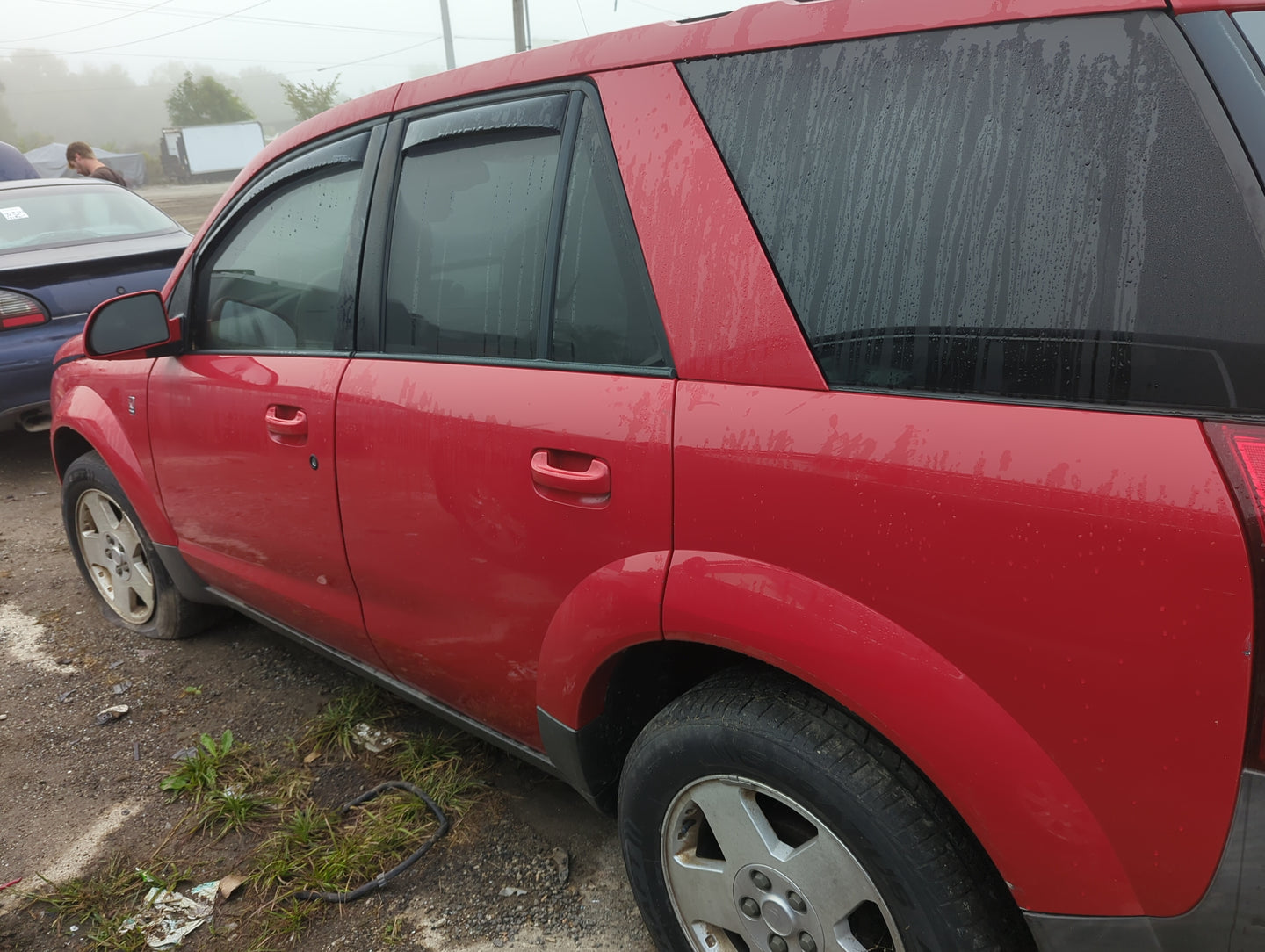 2005-2005 Saturn Vue Driver Rear Door Oem - Oemusedautoparts1.com
