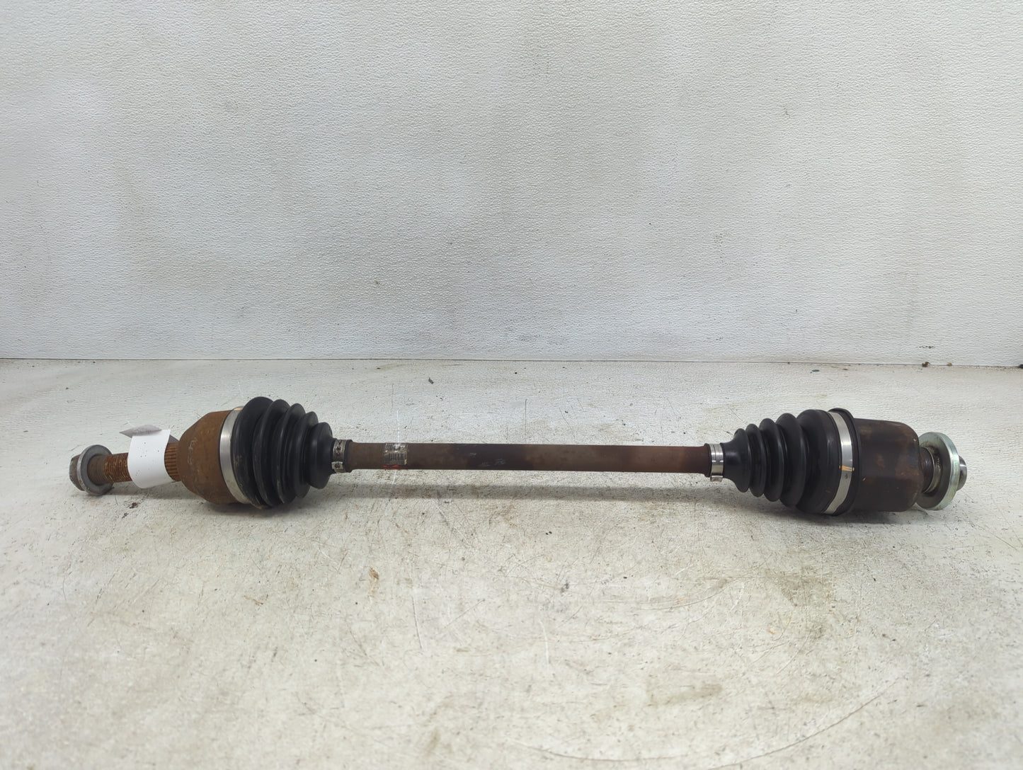 2002-2005 Saturn Vue Axle Shaft Front Passenger Cv C/v - Oemusedautoparts1.com
