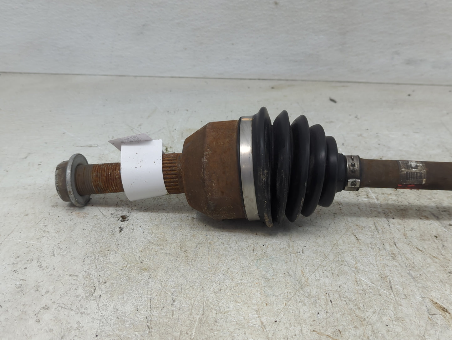 2002-2005 Saturn Vue Axle Shaft Front Passenger Cv C/v - Oemusedautoparts1.com