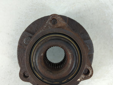 2002-2007 Saturn Vue Driver Front Wheel Hub Oem