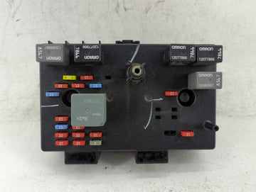 2004-2005 Saturn Vue Body Control Module Bcm Inner Cabin Fuse Box - Oemusedautoparts1.com