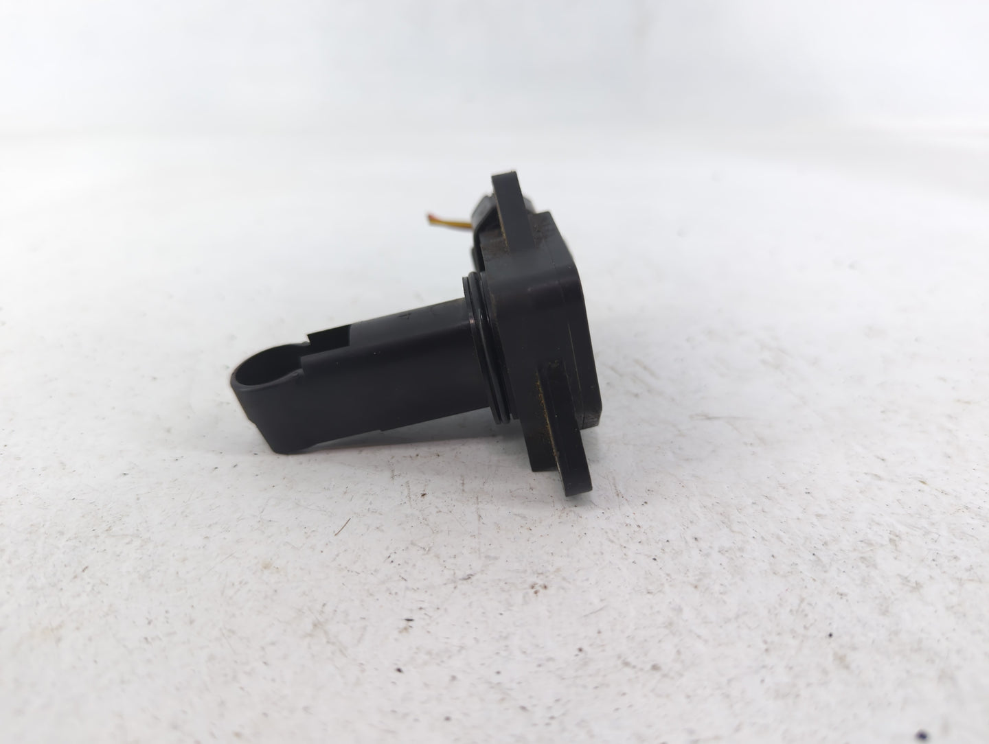 2004-2006 Scion Xa Mass Air Flow Meter Maf - Oemusedautoparts1.com