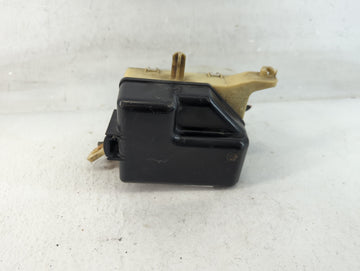 2004-2006 Scion Xb Fusebox Fuse Box Panel Relay Module Fits Fits 2004 2005 2006 OEM Used Auto Parts - Oemusedautoparts1.com