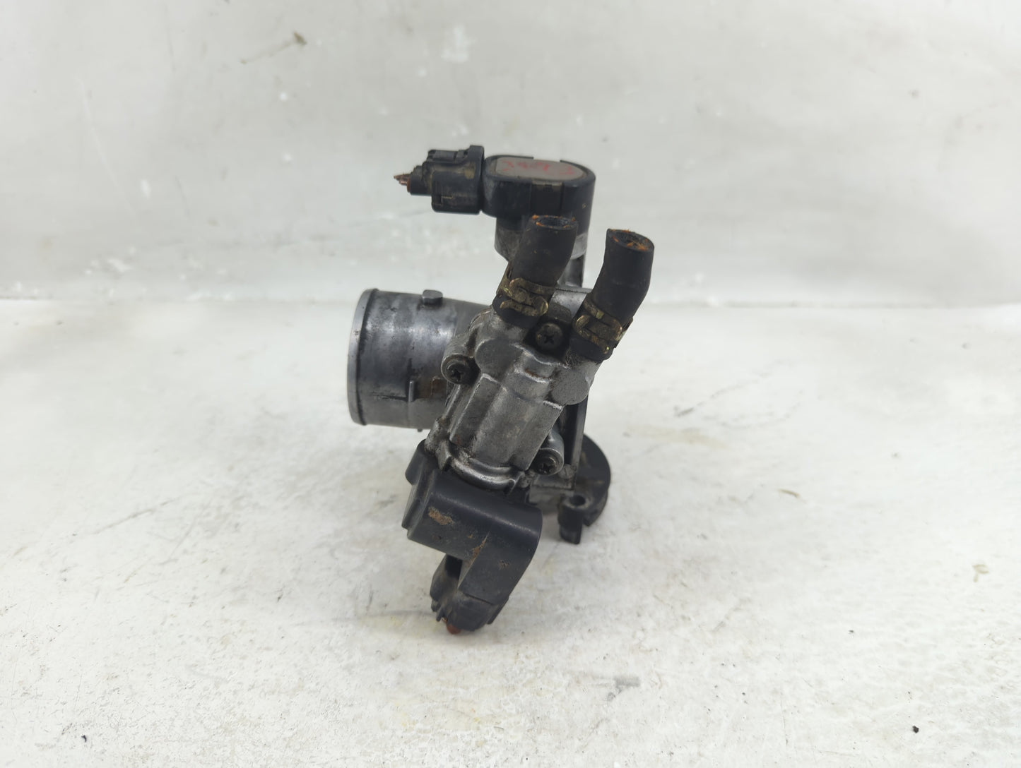 2004-2006 Scion Xb Throttle Body Fits Fits 2000 2001 2002 2003 2004 2005 2006 OEM Used Auto Parts - Oemusedautoparts1.com