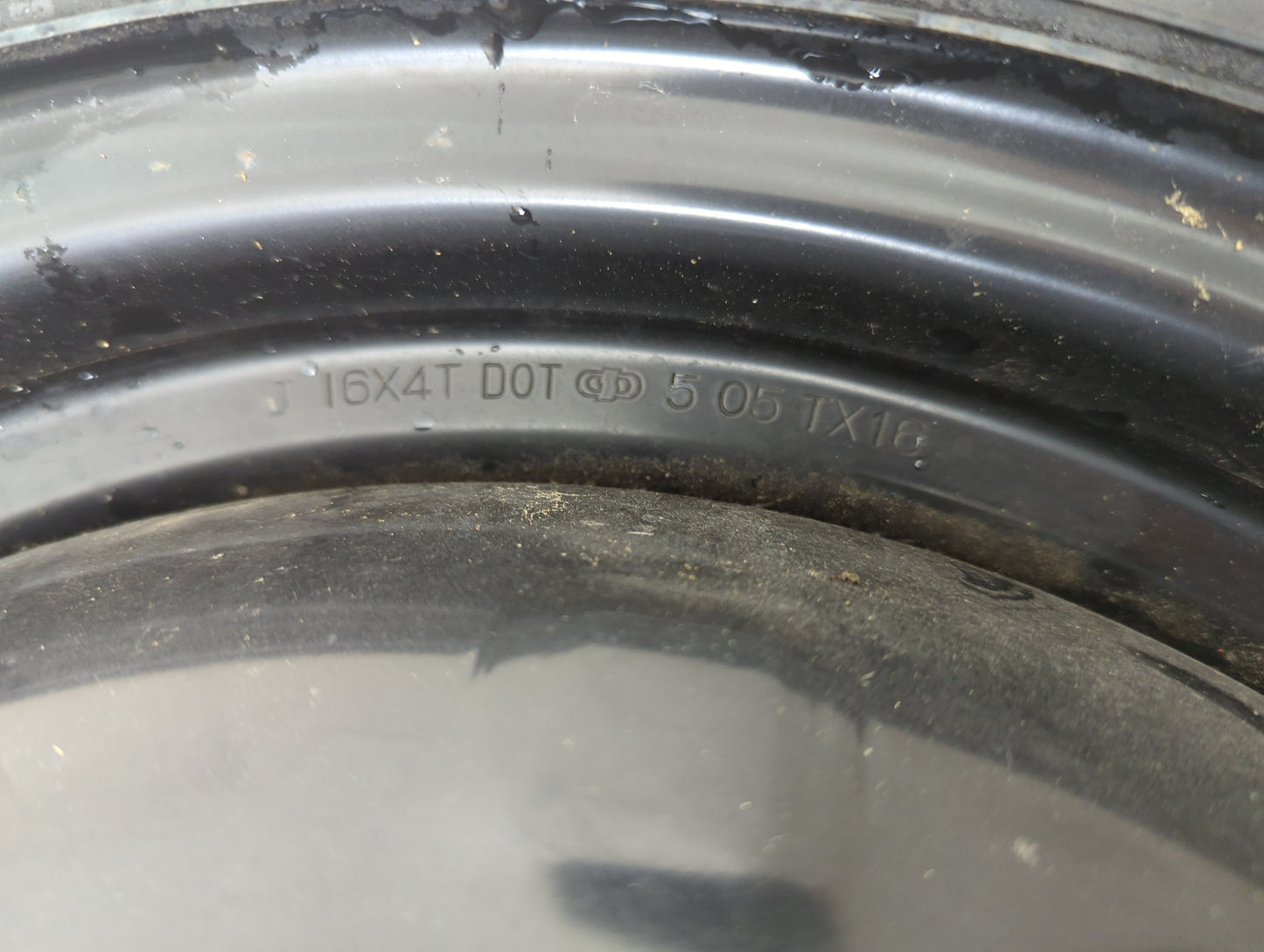 2004-2006 Scion Xb Spare Donut Tire Wheel Rim Oem 1318348 - Oemusedautoparts1.com