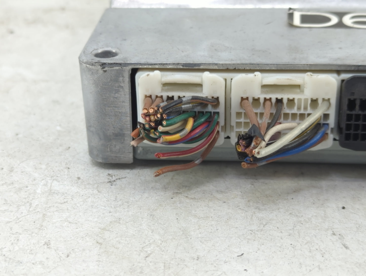 2005 Scion Xb PCM Engine Control Computer ECU ECM PCU OEM P/N:212000-2400 89666-52370 Fits OEM Used Auto Parts - Oemusedauto