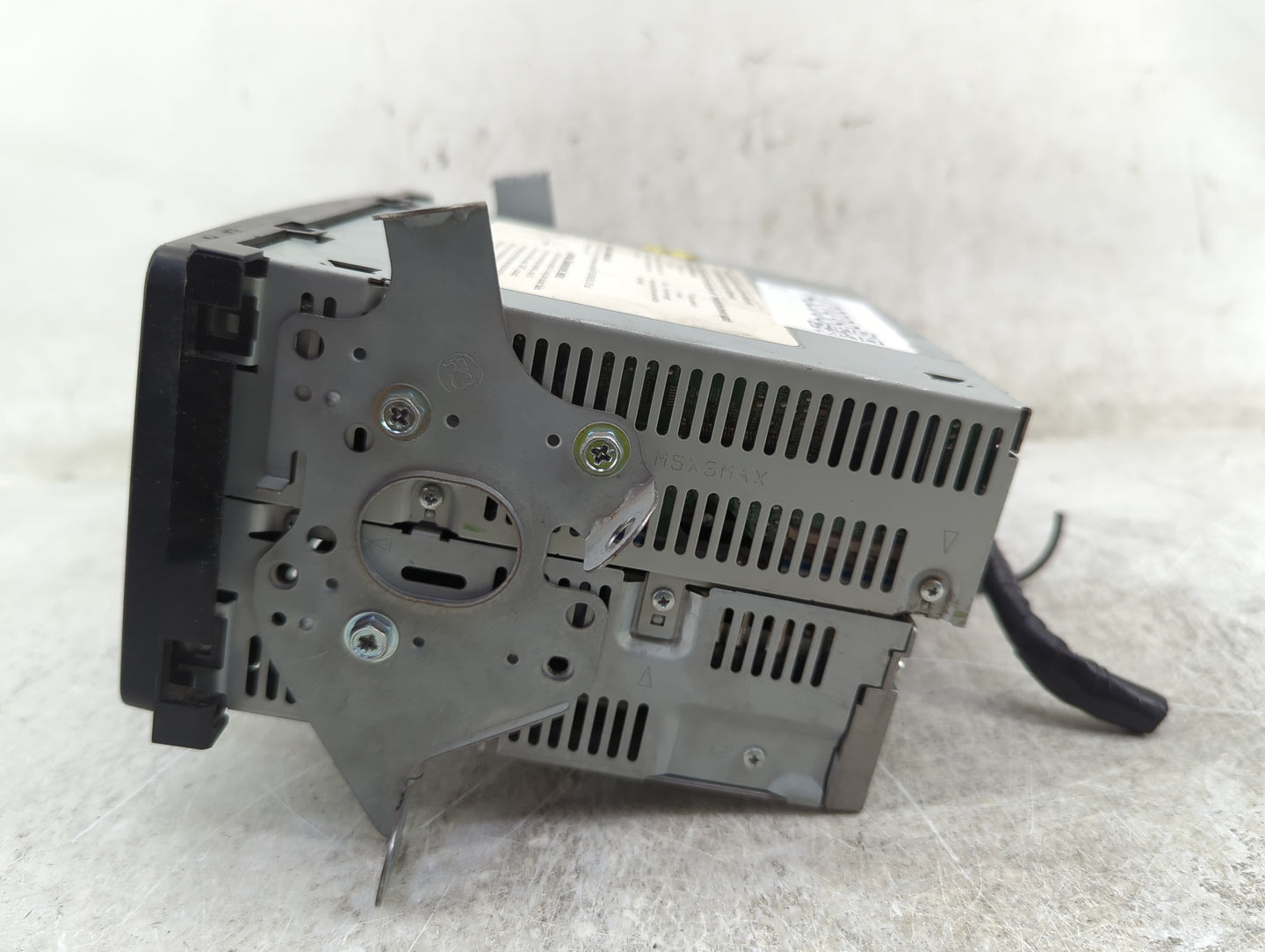 2004-2005 Scion Xb Radio AM FM Cd Player Receiver Replacement P/N:86120-0W090 Fits Fits 2004 2005 2006 OEM Used Auto Parts -