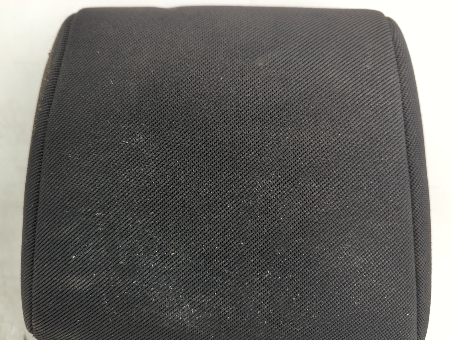 2005-2005 Scion Xb Headrest Head Rest Front Driver Seat Black - Oemusedautoparts1.com