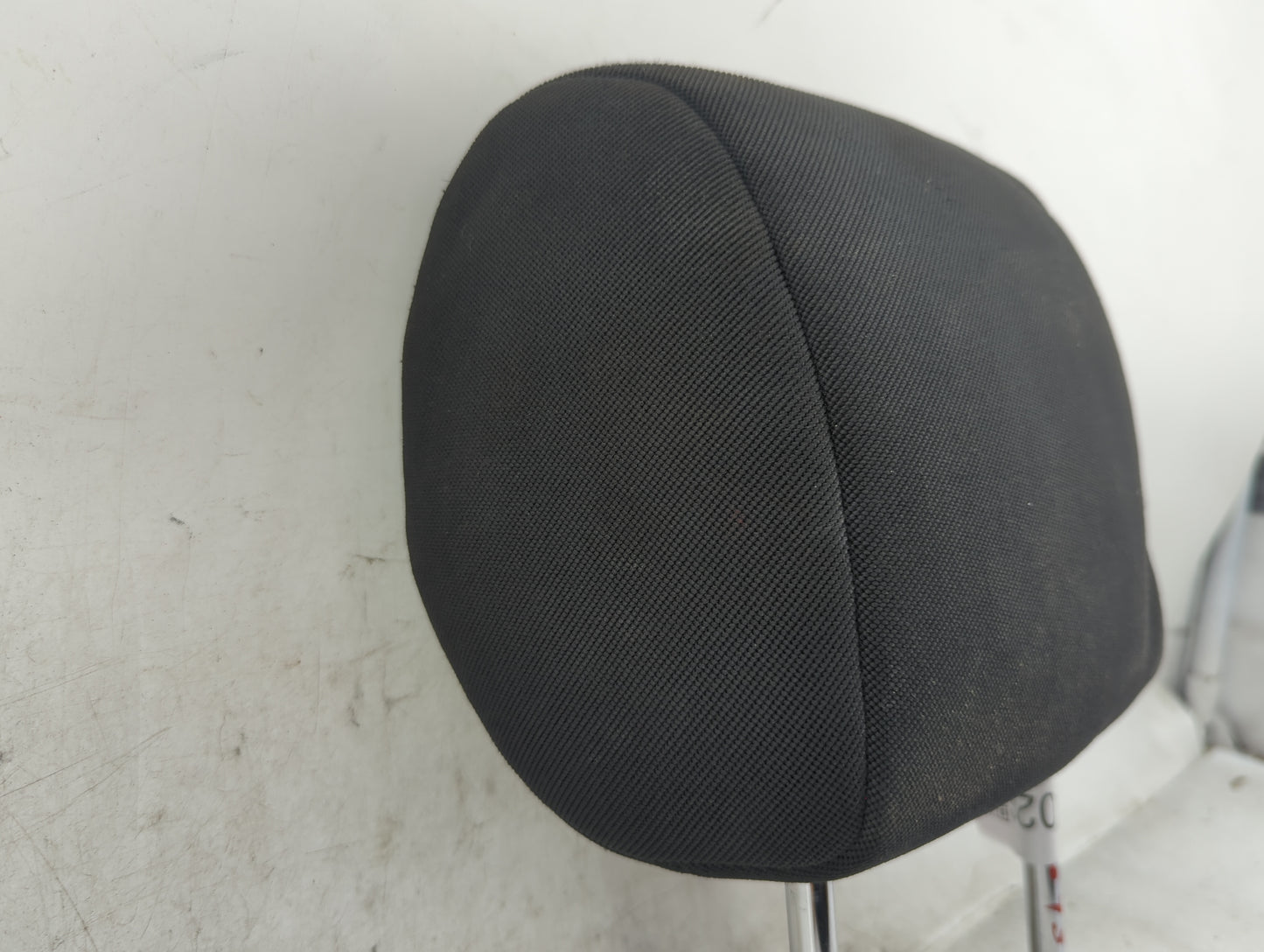 2005-2005 Scion Xb Headrest Head Rest Front Driver Seat Black - Oemusedautoparts1.com