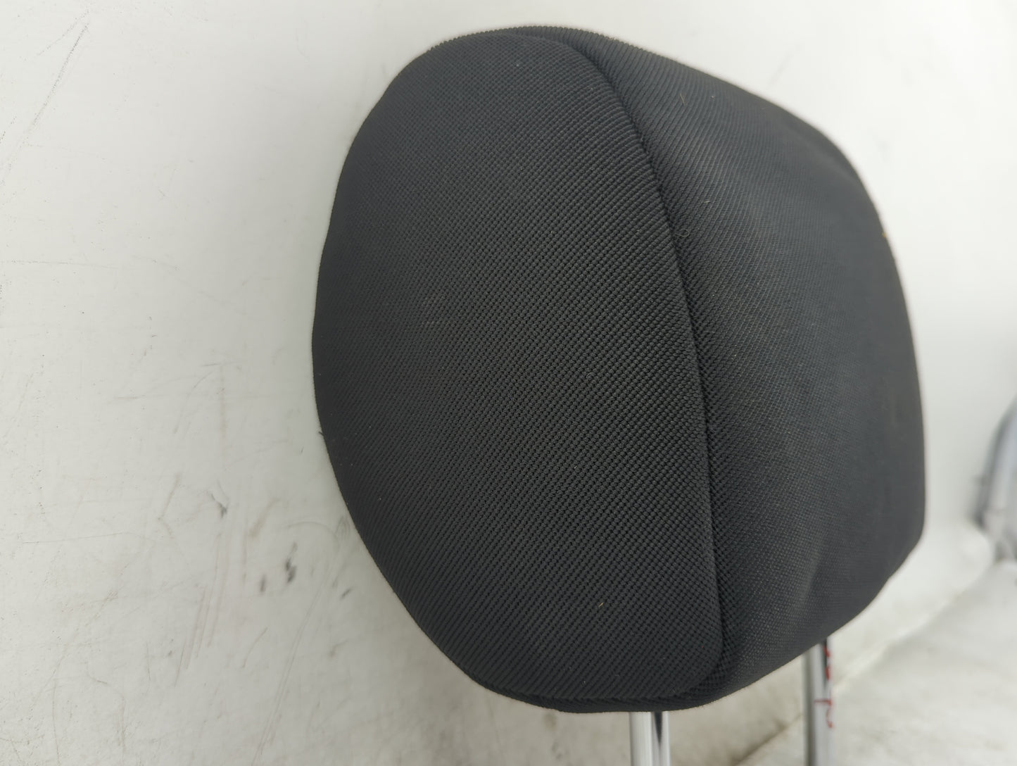 2005-2005 Scion Xb Headrest Head Rest Front Driver Seat Black - Oemusedautoparts1.com