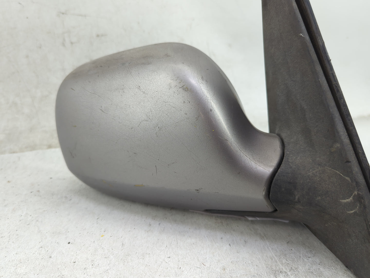 2004-2006 Scion Xb Passenger Side View Mirror - Right Door Mirror OEM Used - Oemusedautoparts1.com