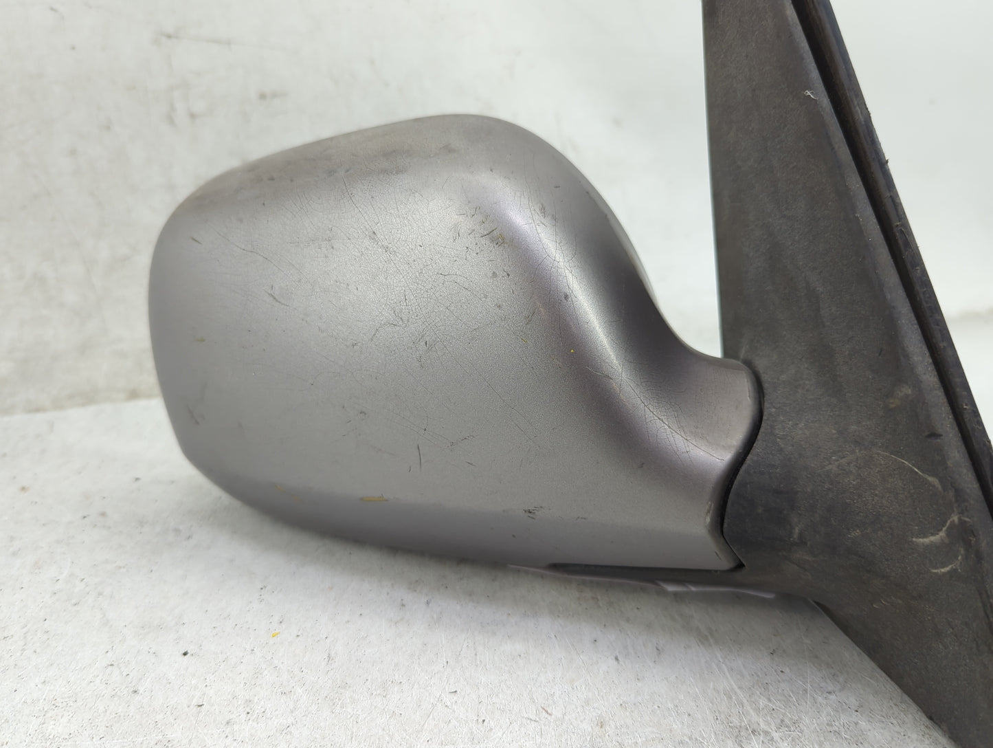 2004-2006 Scion Xb Passenger Side View Mirror - Right Door Mirror OEM Used - Oemusedautoparts1.com