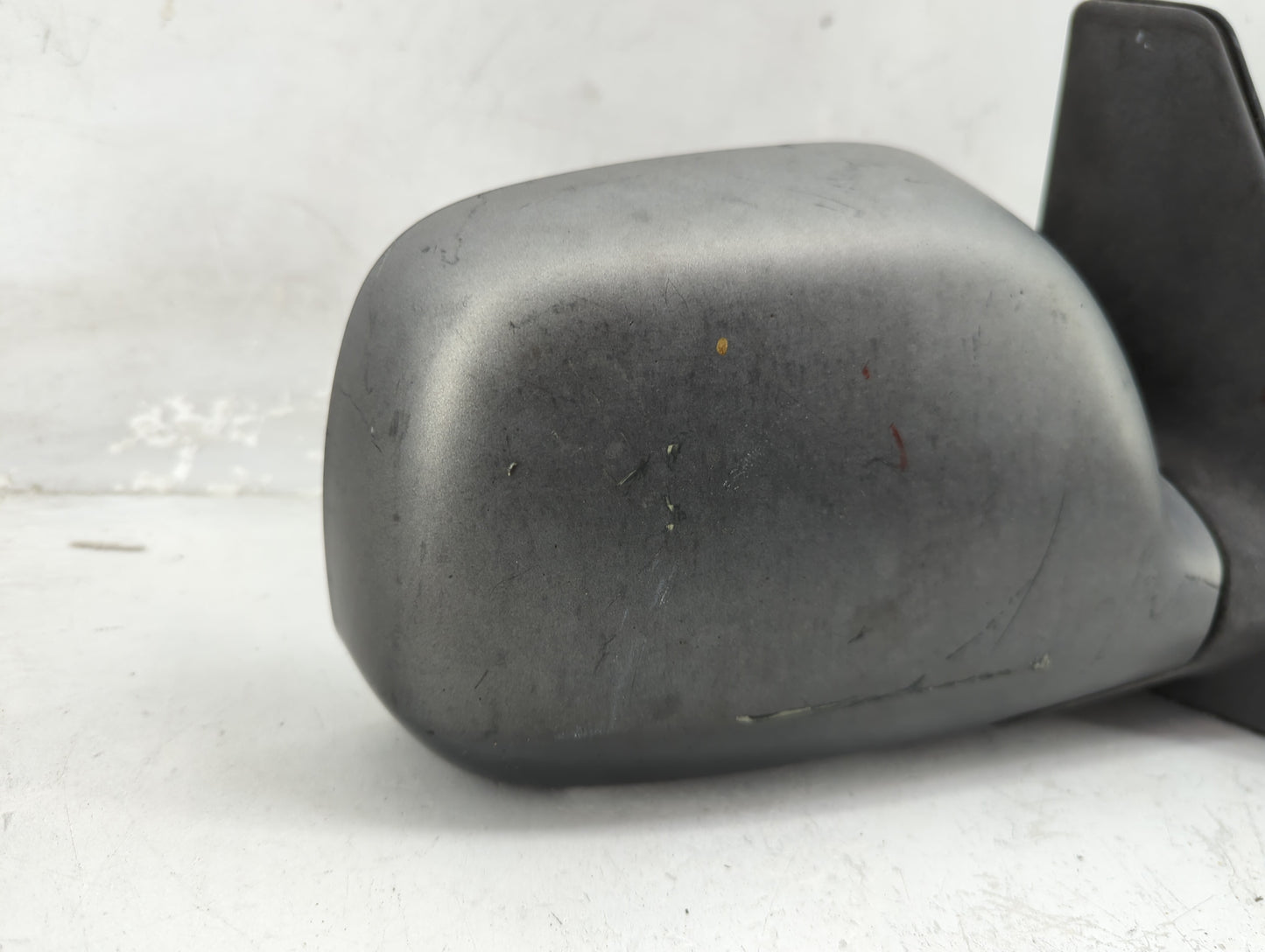 2004-2006 Scion Xb Passenger Side View Mirror - Right Door Mirror OEM Used - Oemusedautoparts1.com