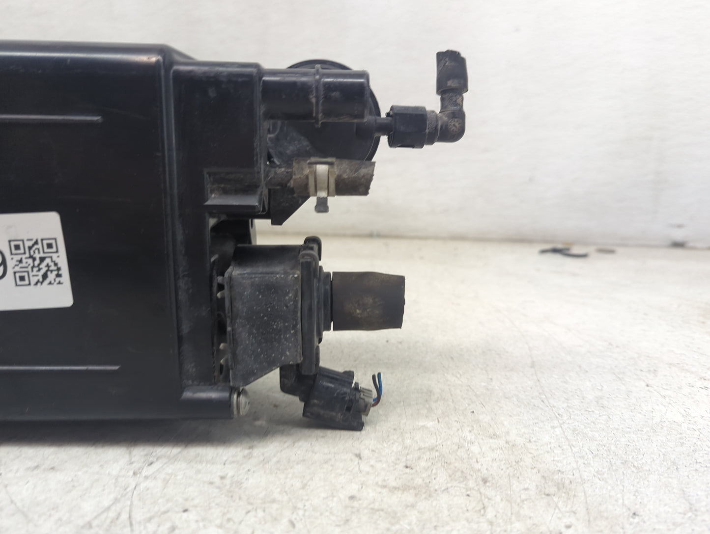 2005 Scion Xb Fuel Vapor Charcoal Canister - Oemusedautoparts1.com