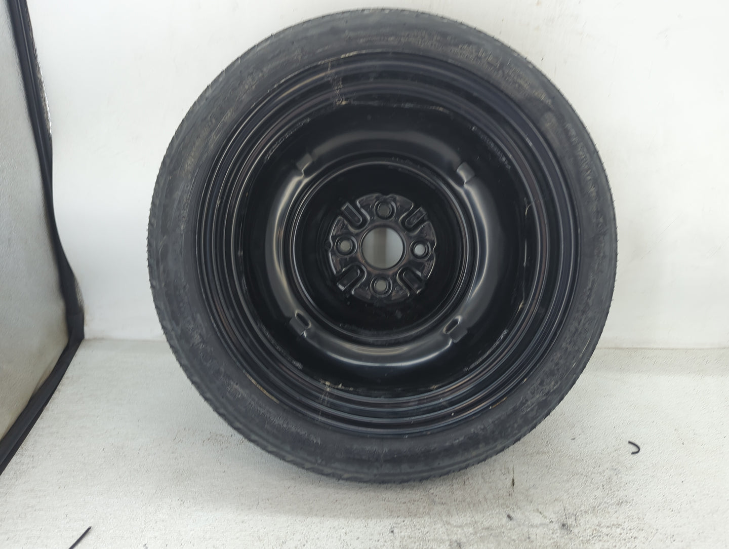 2004-2006 Scion Xb Spare Donut Tire Wheel Rim Oem 1486949 - Oemusedautoparts1.com
