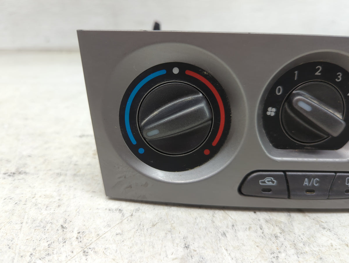 2005 Subaru Forester Climate Control Module Temperature AC/Heater Replacement P/N:72311SA 031 Fits OEM Used Auto Parts - Oem