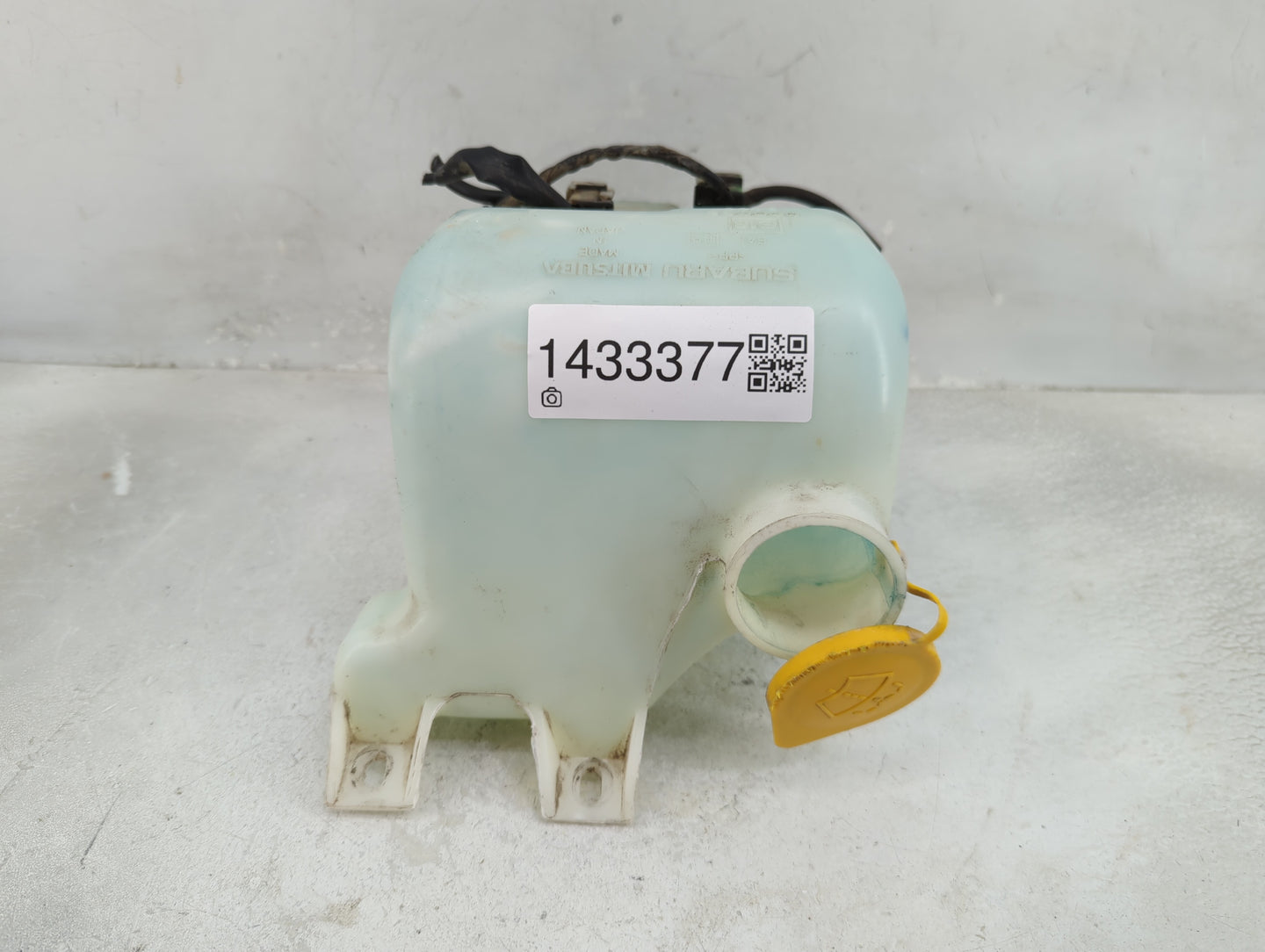 2004-2005 Subaru Forester Windshield Washer Fluid Reservoir Bottle Oem - Oemusedautoparts1.com