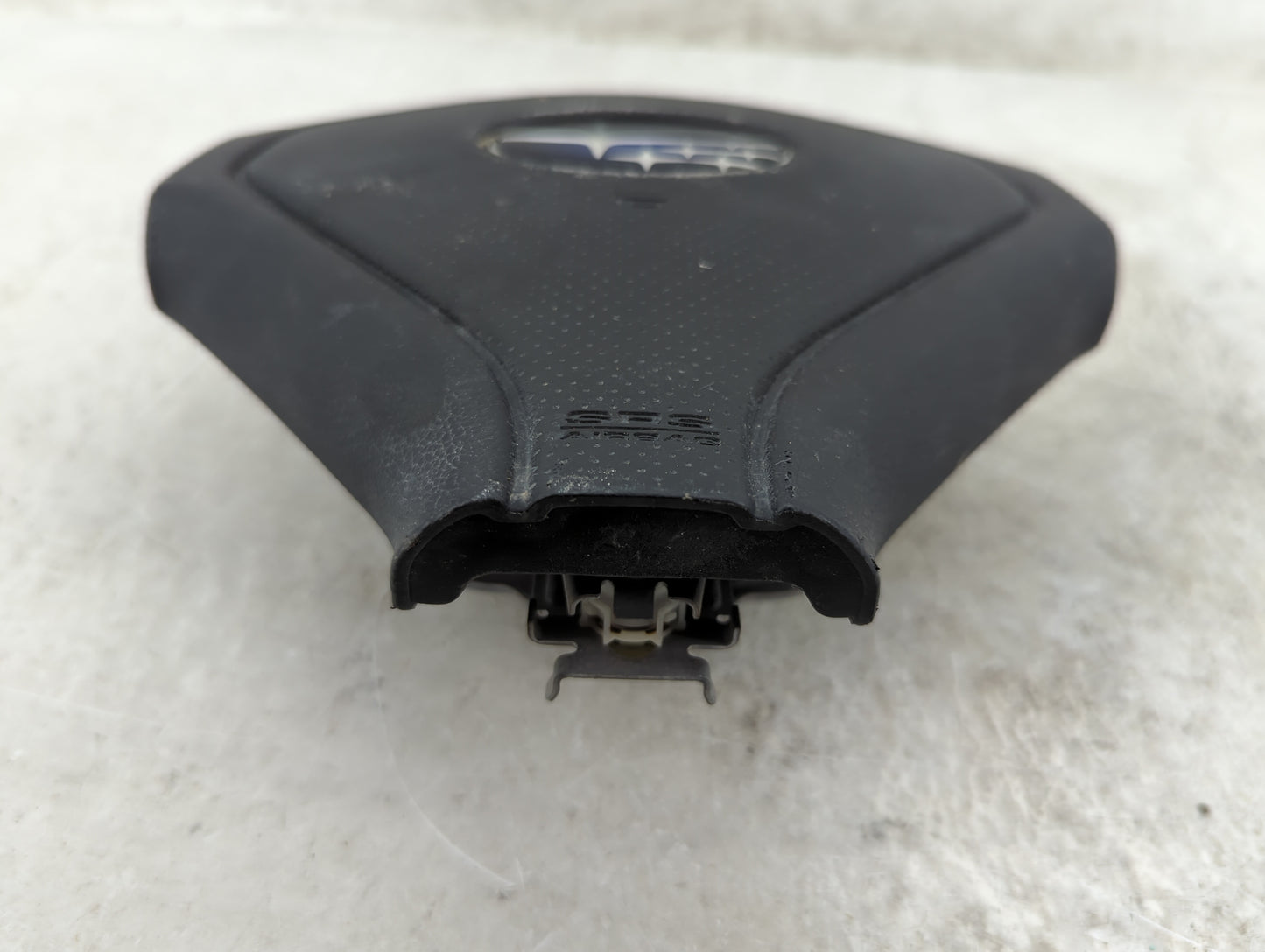 2005 Subaru Forester Air Bag Driver Left Steering Wheel Mounted P/N:E6ZA501218 Fits OEM Used Auto Parts - Oemusedautoparts1.