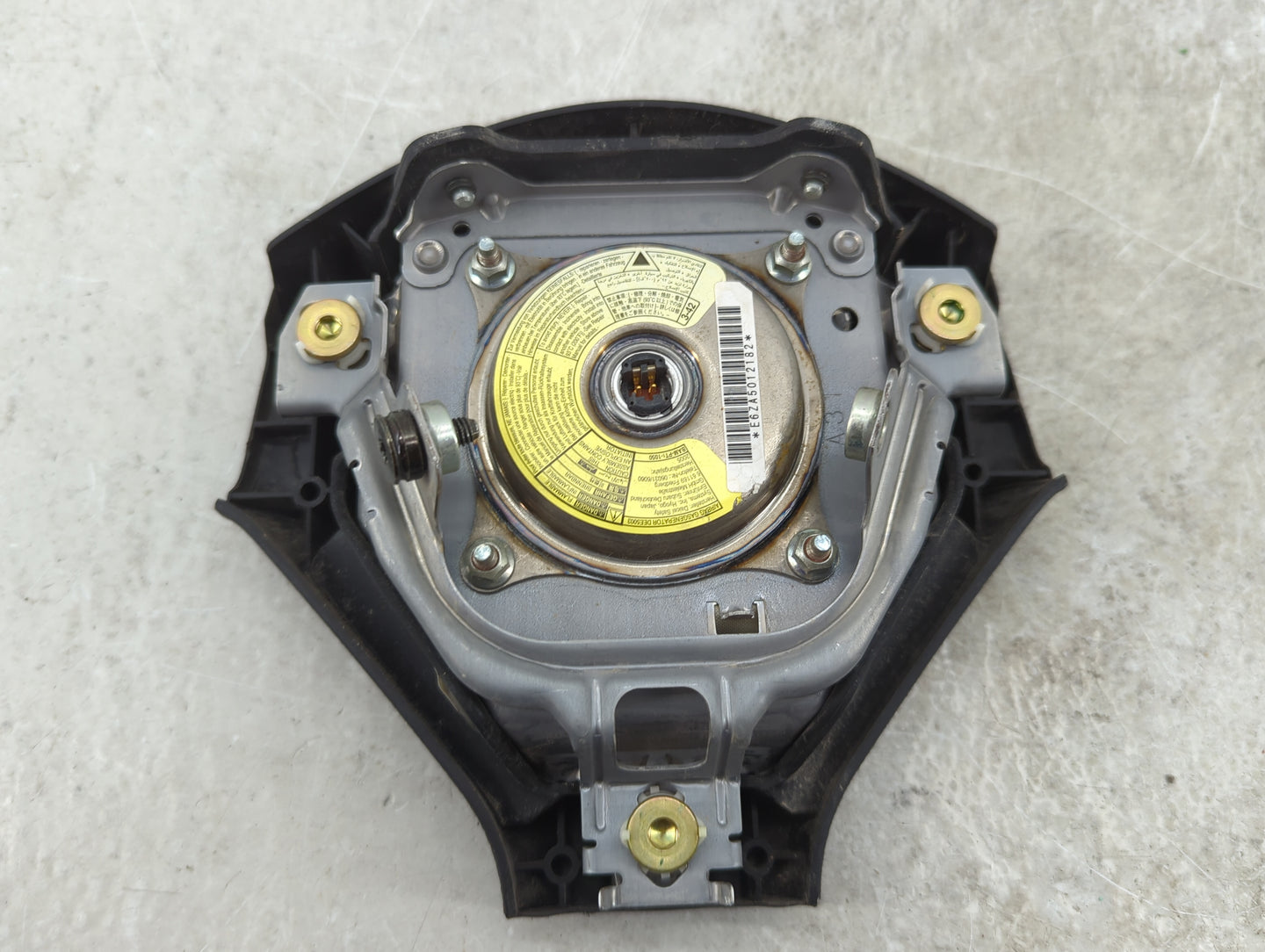 2005 Subaru Forester Air Bag Driver Left Steering Wheel Mounted P/N:E6ZA501218 Fits OEM Used Auto Parts - Oemusedautoparts1.