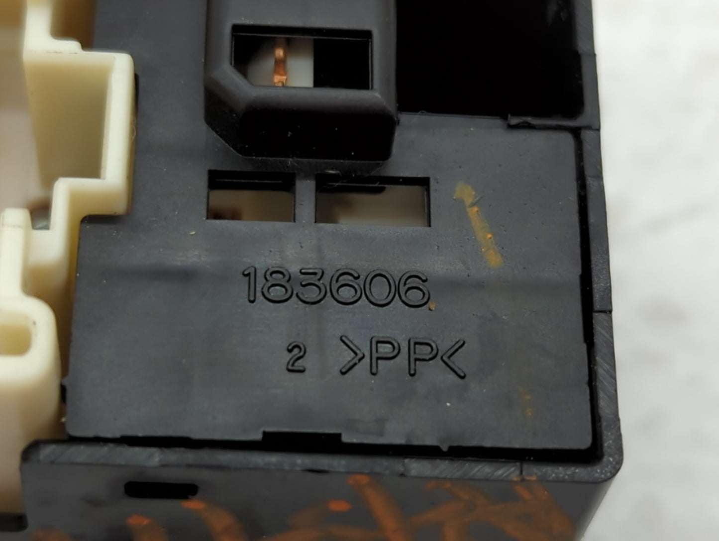 2005 Subaru Forester Master Power Window Switch Replacement Driver Side Left P/N:183606 Fits OEM Used Auto Parts - Oemusedau