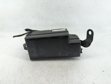 2005 Subaru Forester Fusebox Fuse Box Panel Relay Module P/N:82231SA500 82231SA400 Fits OEM Used Auto Parts - Oemusedautopar