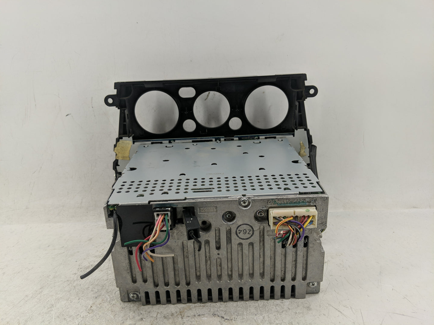 2005-2006 Subaru Legacy Radio AM FM Cd Player Receiver Replacement P/N:86201AG64A Fits Fits 2005 2006 OEM Used Auto Parts - 
