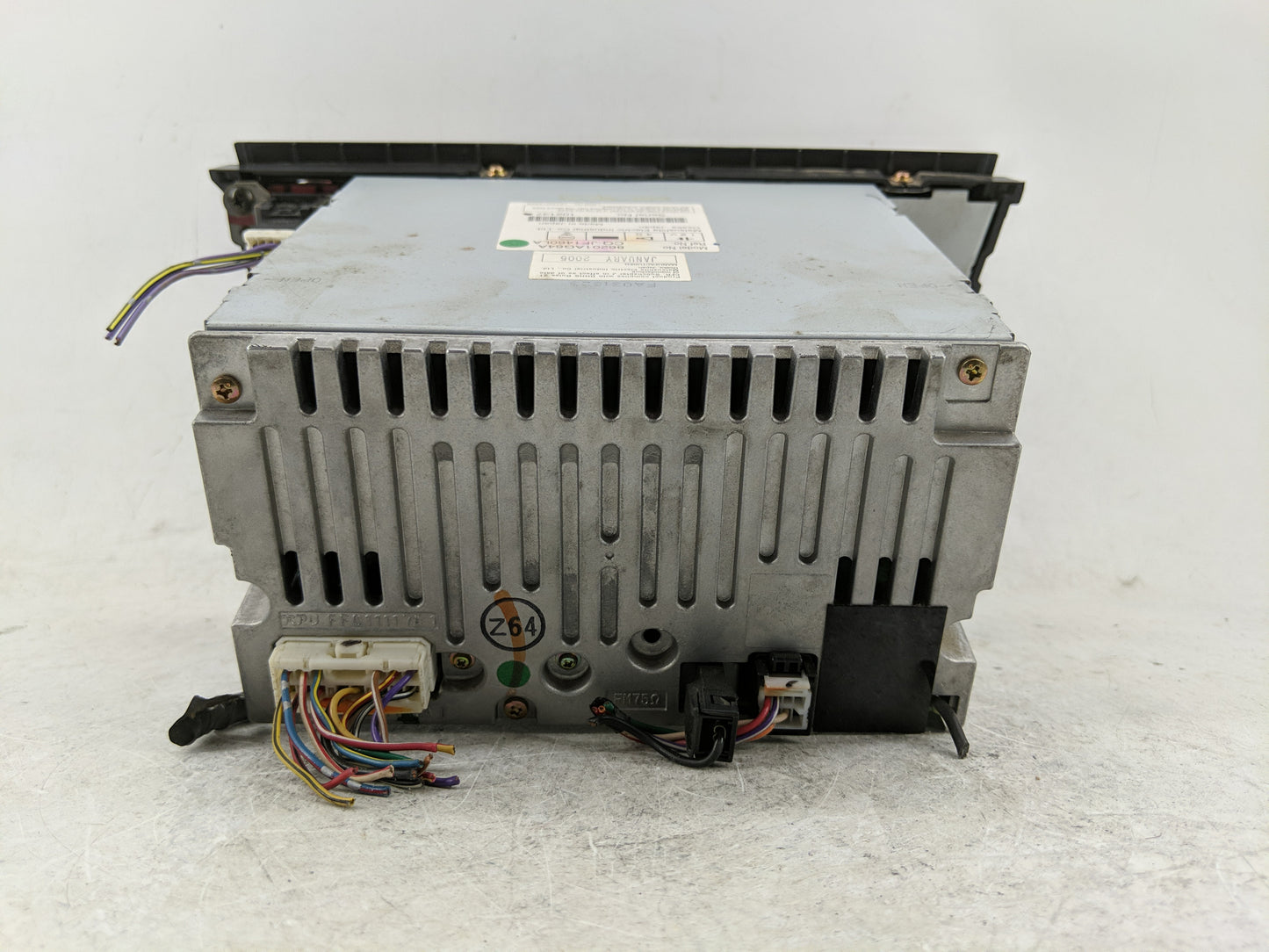 2005-2006 Subaru Legacy Radio AM FM Cd Player Receiver Replacement Fits Fits 2005 2006 OEM Used Auto Parts - Oemusedautopart