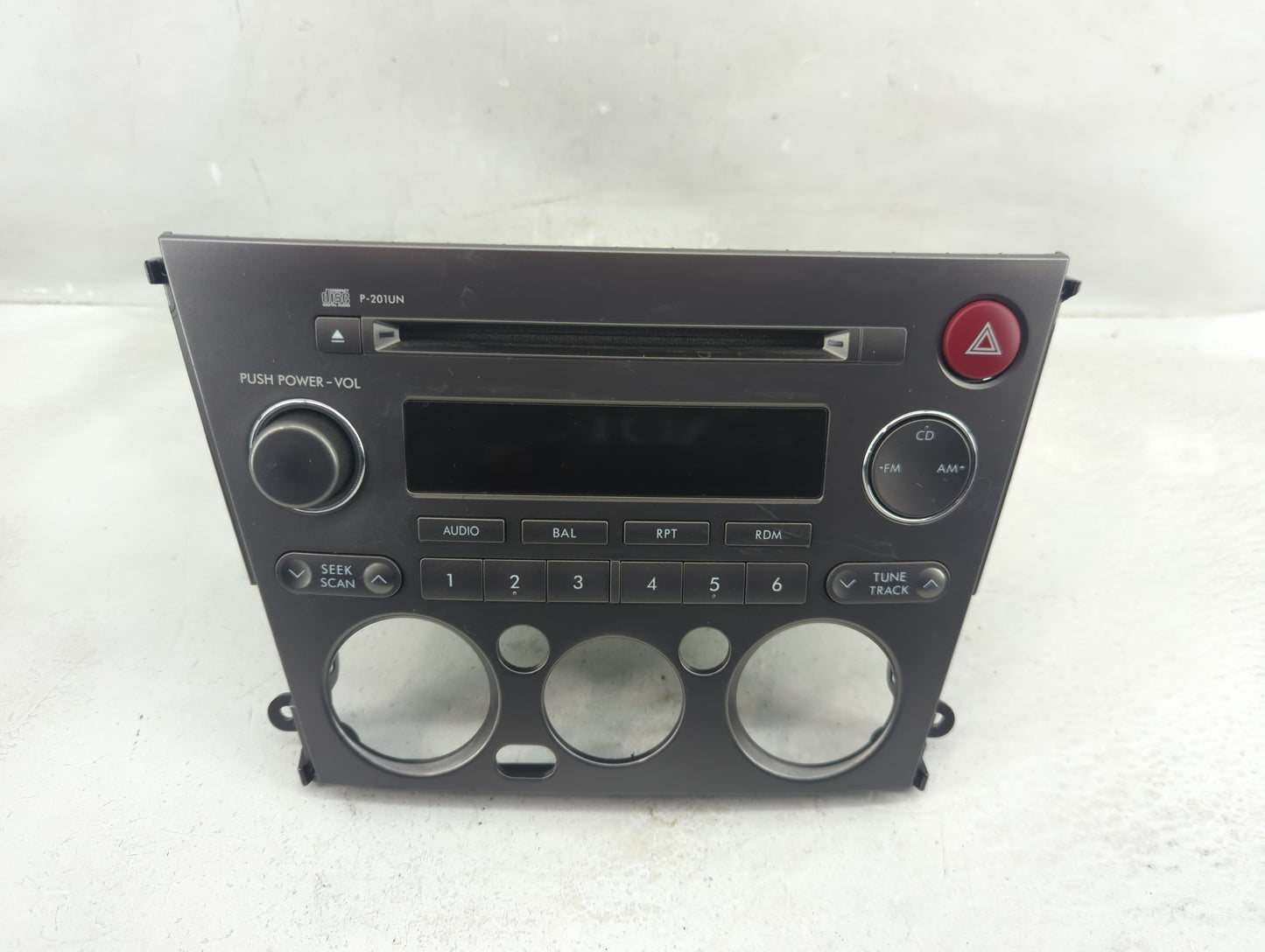 2005-2006 Subaru Legacy Radio AM FM Cd Player Receiver Replacement P/N:86201AG64 Fits Fits 2005 2006 OEM Used Auto Parts - O