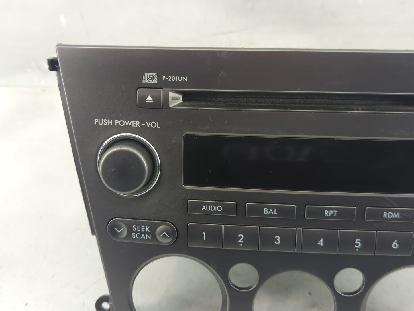 2005-2006 Subaru Legacy Radio AM FM Cd Player Receiver Replacement P/N:86201AG64 Fits Fits 2005 2006 OEM Used Auto Parts - O