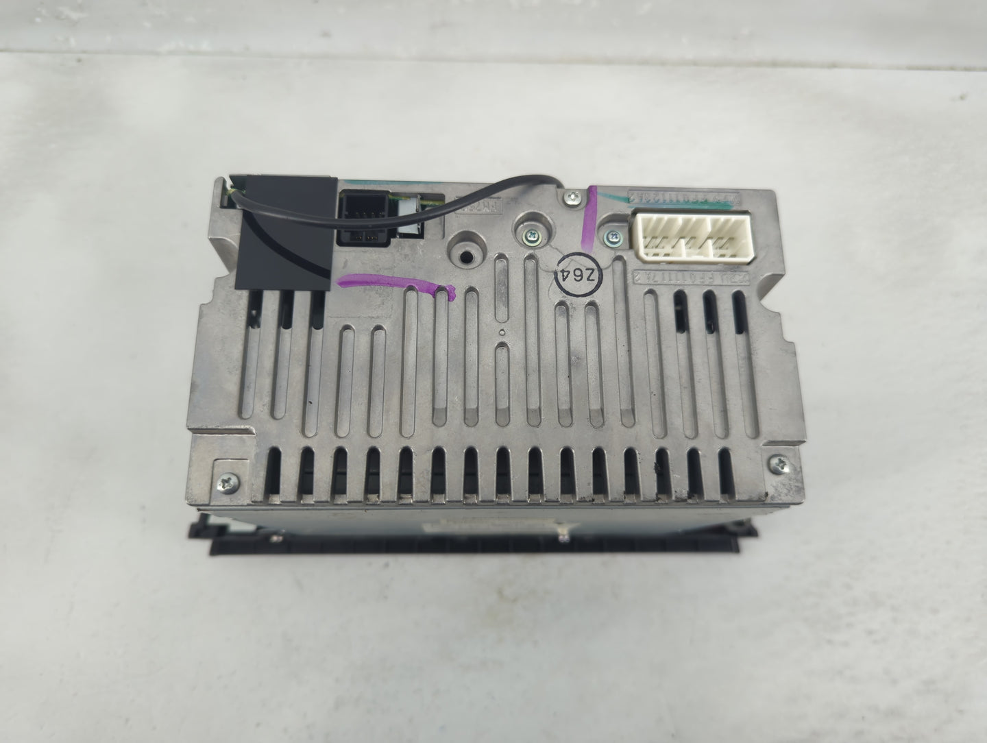 2005-2006 Subaru Legacy Radio AM FM Cd Player Receiver Replacement P/N:86201AG64 Fits Fits 2005 2006 OEM Used Auto Parts - O