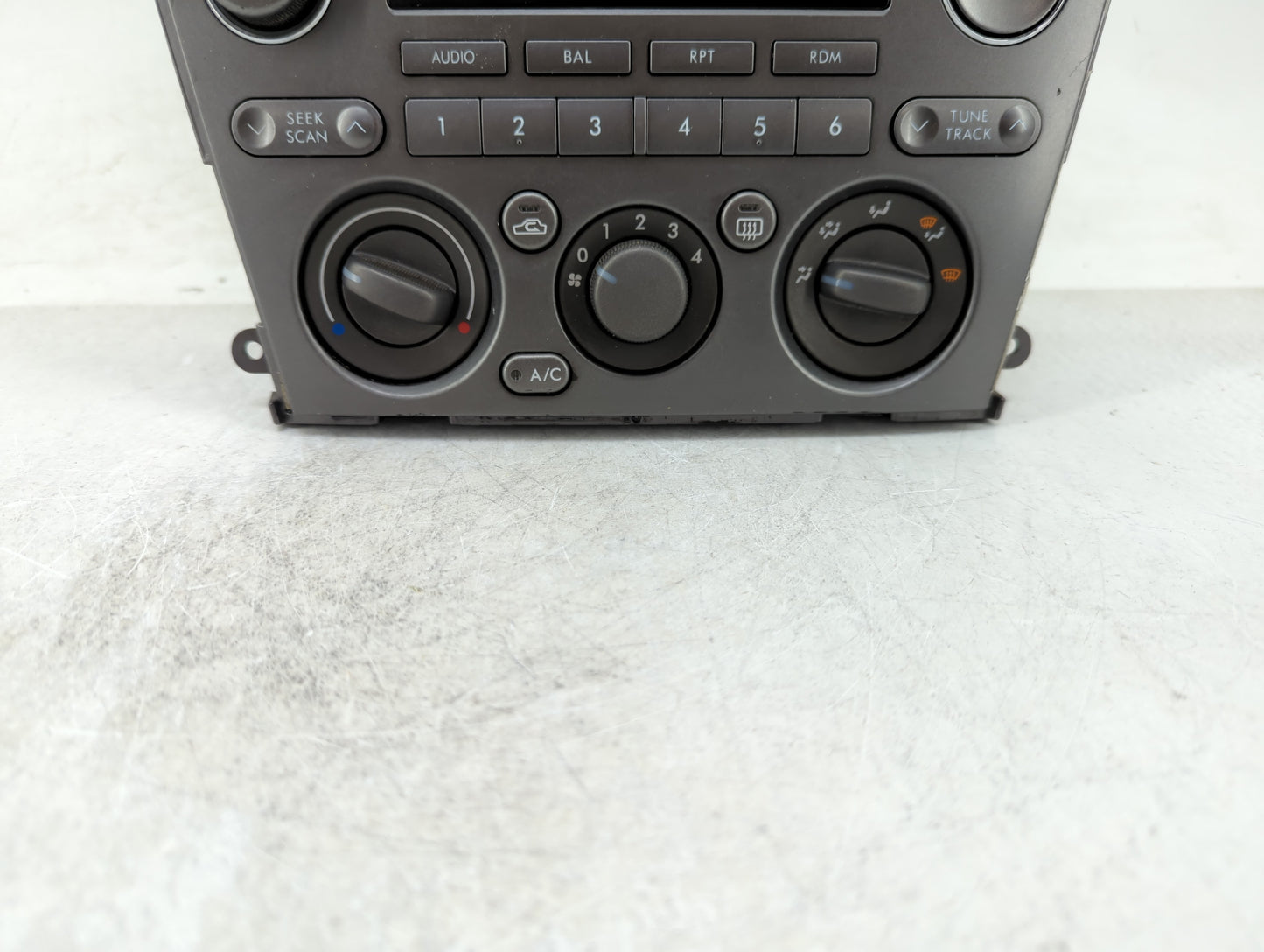 2005-2006 Subaru Legacy Radio AM FM Cd Player Receiver Replacement P/N:146570-2683 72311AG04A Fits Fits 2005 2006 OEM Used A