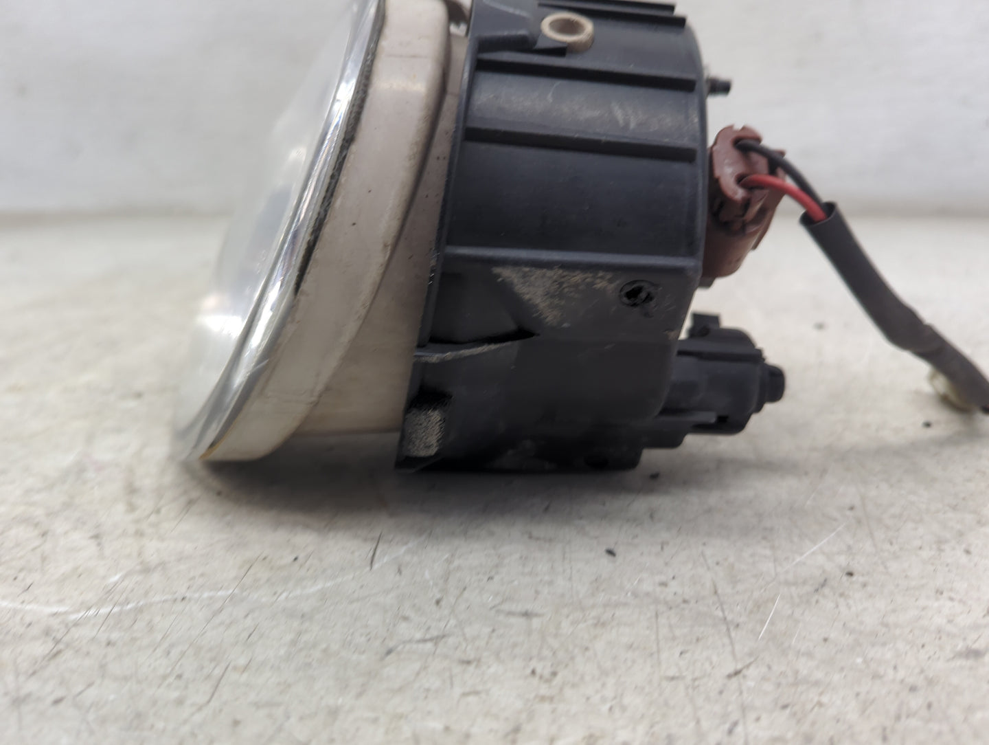 2005-2006 Subaru Legacy Driver Left Oem Front Light Lamp Black - Oemusedautoparts1.com