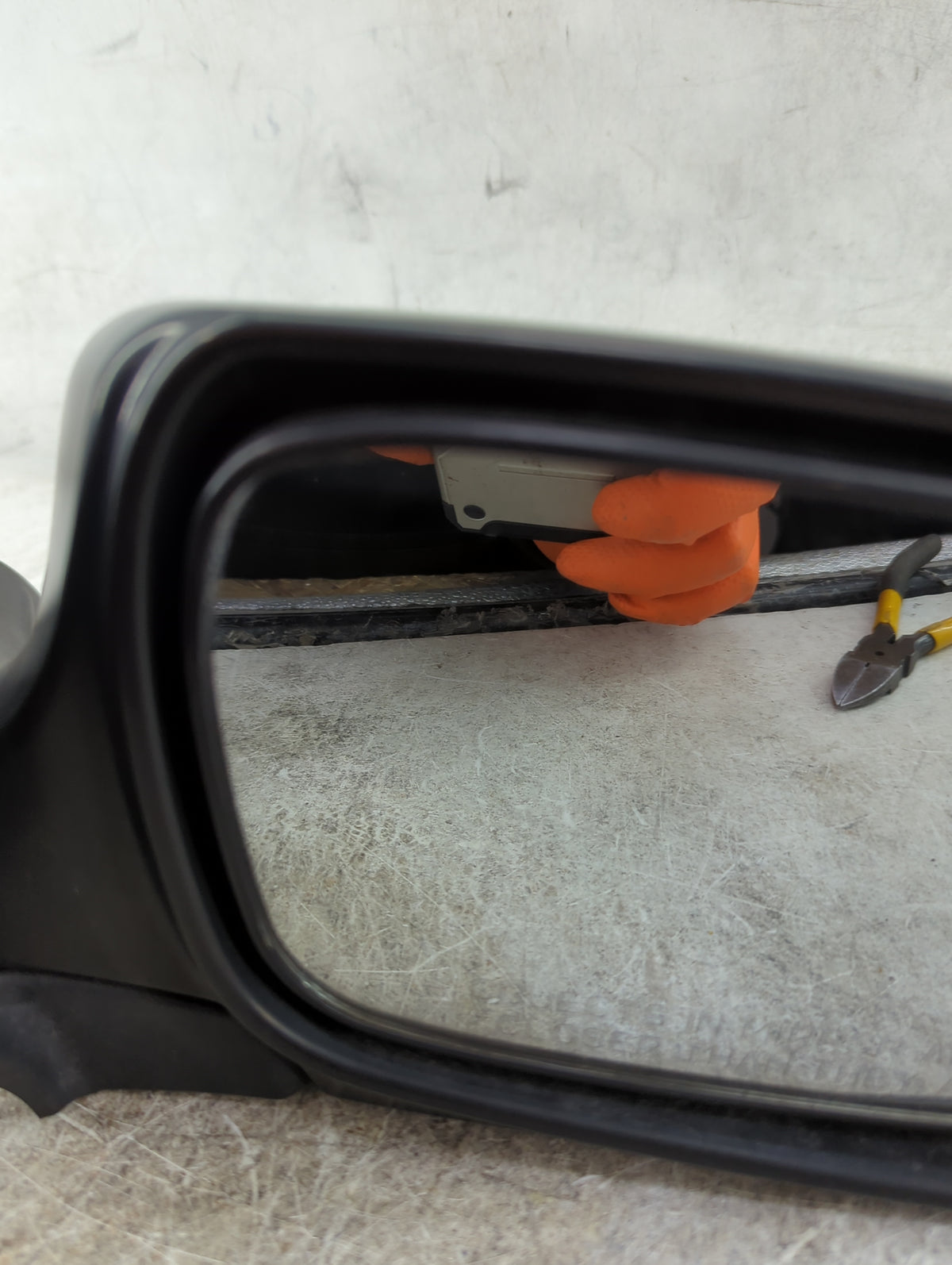 2005 Subaru Legacy Passenger Side View Mirror - Right Door Mirror OEM Used - Oemusedautoparts1.com