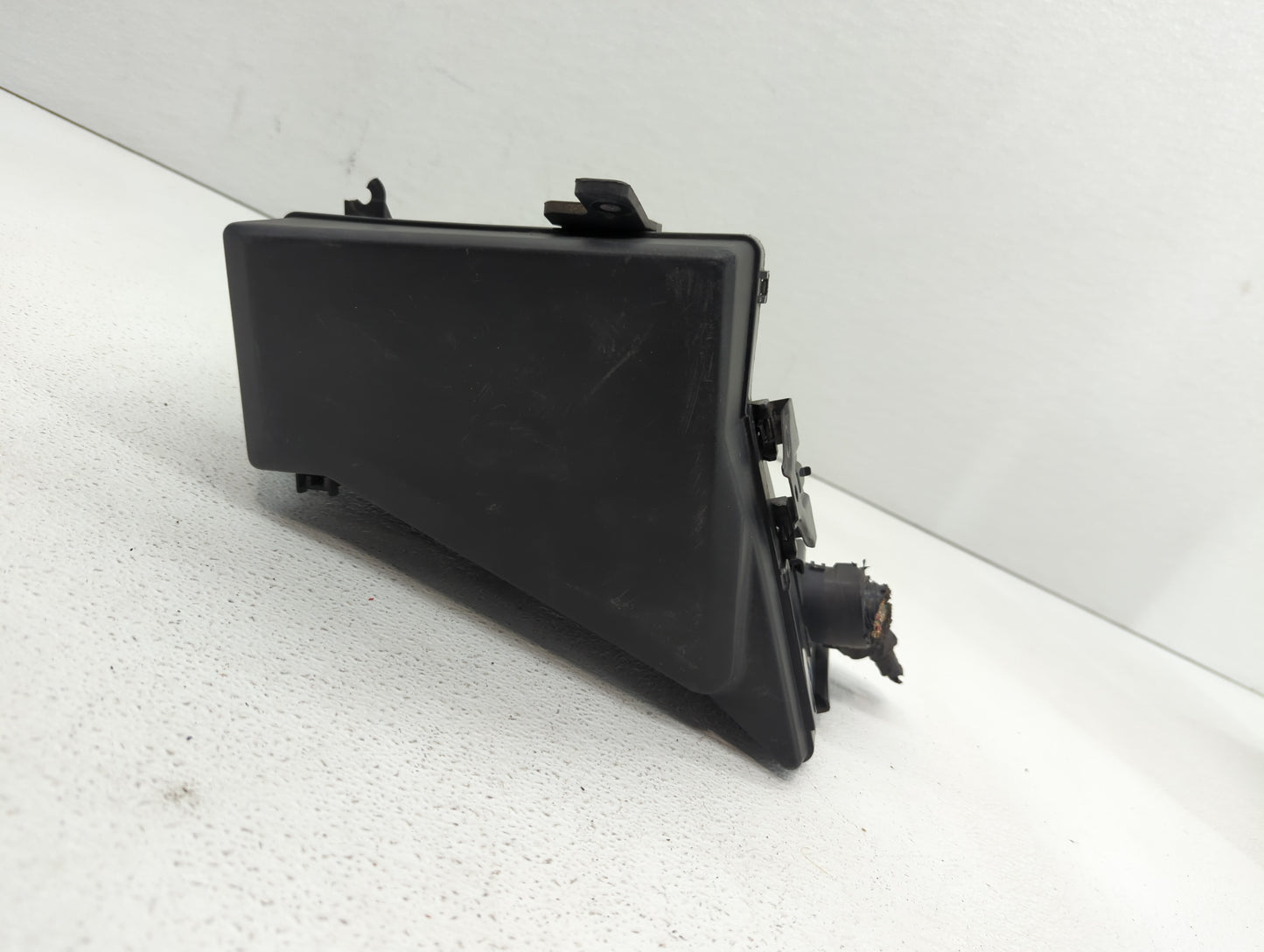 2002-2005 Subaru Legacy Fusebox Fuse Box Panel Relay Module P/N:MB502050B Fits Fits 2002 2003 2004 2005 OEM Used Auto Parts 