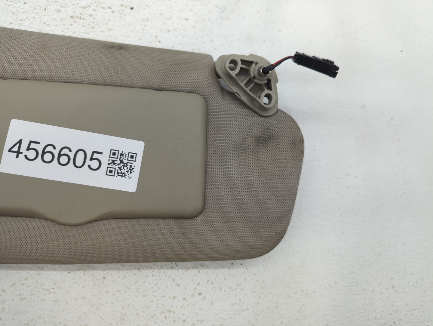 2002-2005 Subaru Legacy Sun Visor Shade Replacement Passenger Right Mirror Fits Fits 2002 2003 2004 2005 OEM Used Auto Parts