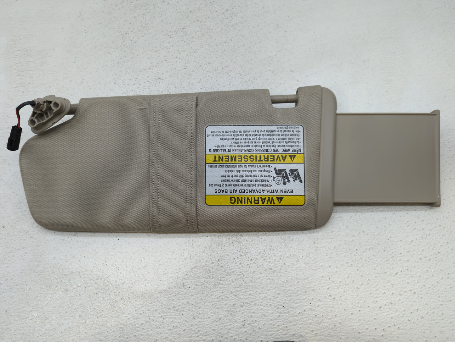 2005 Subaru Legacy Sun Visor Shade Replacement Passenger Right Mirror Fits OEM Used Auto Parts - Oemusedautoparts1.com