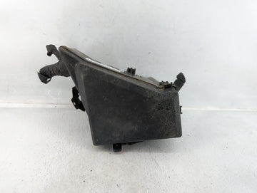 2005 Subaru Legacy Fusebox Fuse Box Panel Relay Module P/N:50129A 82241AG01A Fits OEM Used Auto Parts - Oemusedautoparts1.co
