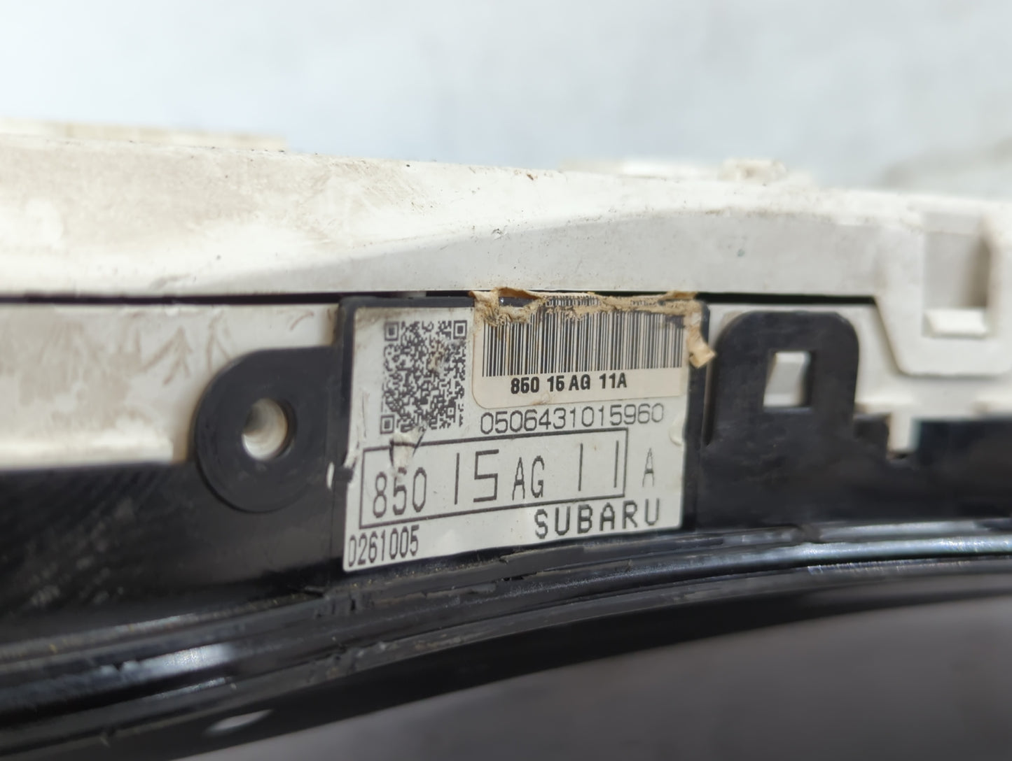 2005 Subaru Legacy Instrument Cluster Speedometer Gauges P/N:850 15 AG 11A 0261005, 850I5AG Fits OEM Used Auto Parts - Oemus