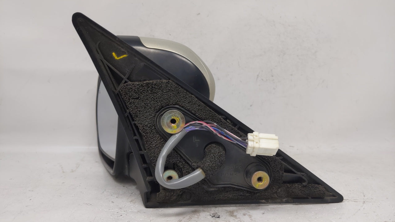2005-2009 Subaru Legacy Driver Side View Mirror - Left Door Mirror OEM Used - Oemusedautoparts1.com