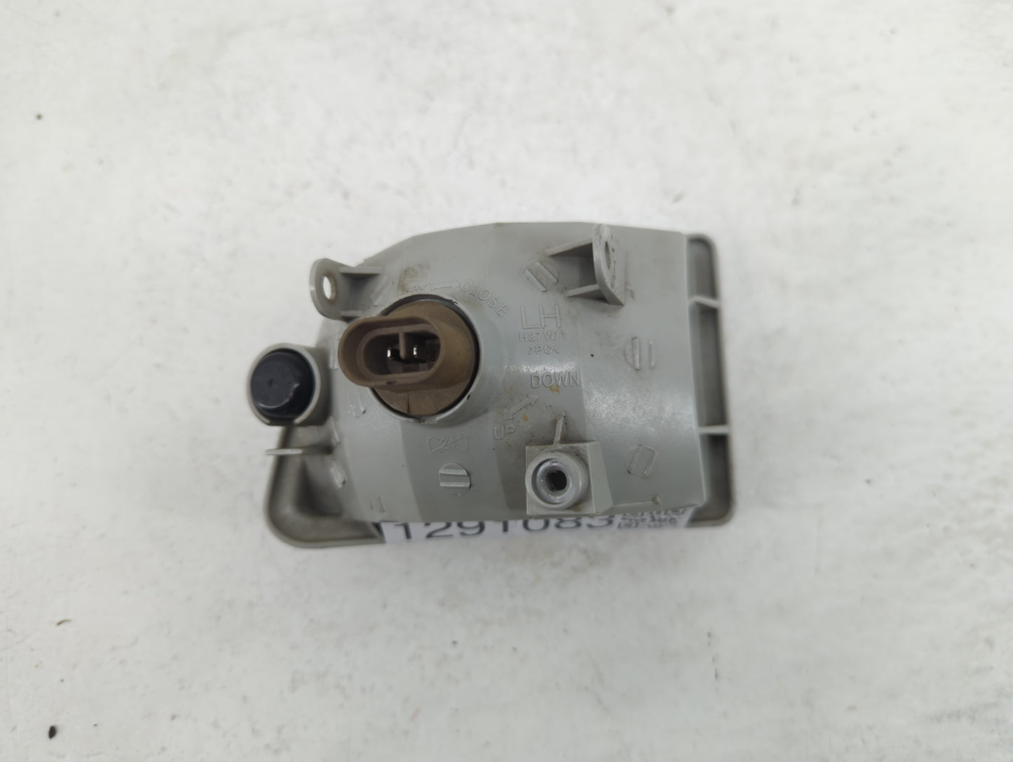 2004-2008 Suzuki Forenza Driver Left Oem Front Light Lamp - Oemusedautoparts1.com