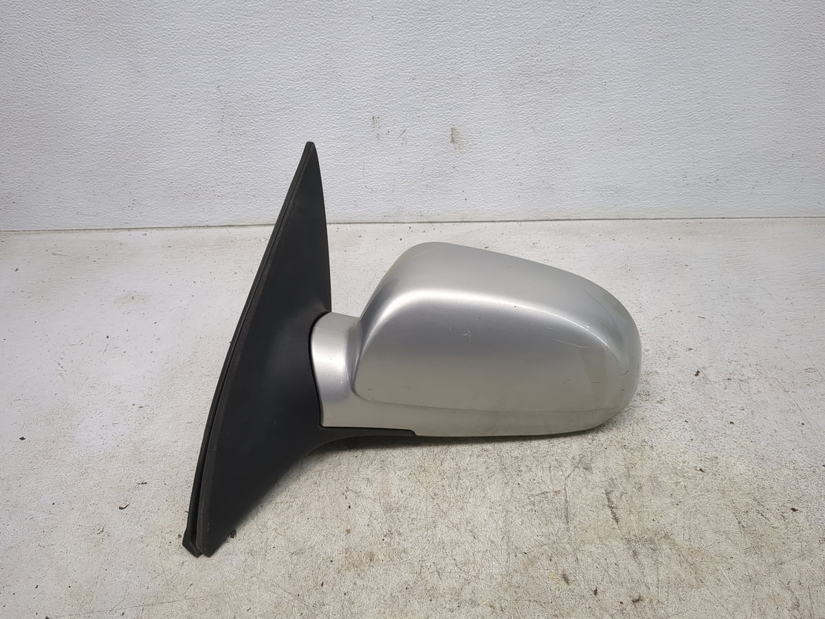 2004-2008 Suzuki Forenza Driver Side View Mirror - Left Door Mirror OEM Used - Oemusedautoparts1.com