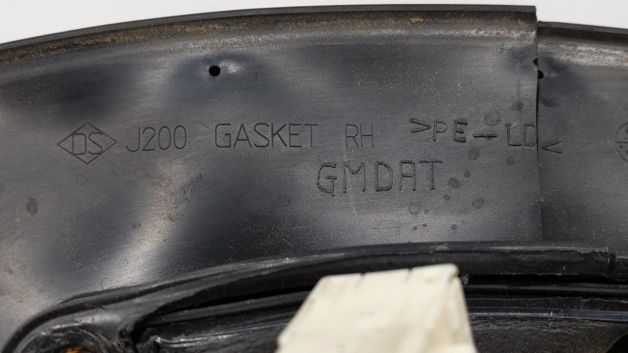2004-2008 Suzuki Forenza Passenger Side View Mirror - Right Door Mirror OEM Used - Oemusedautoparts1.com